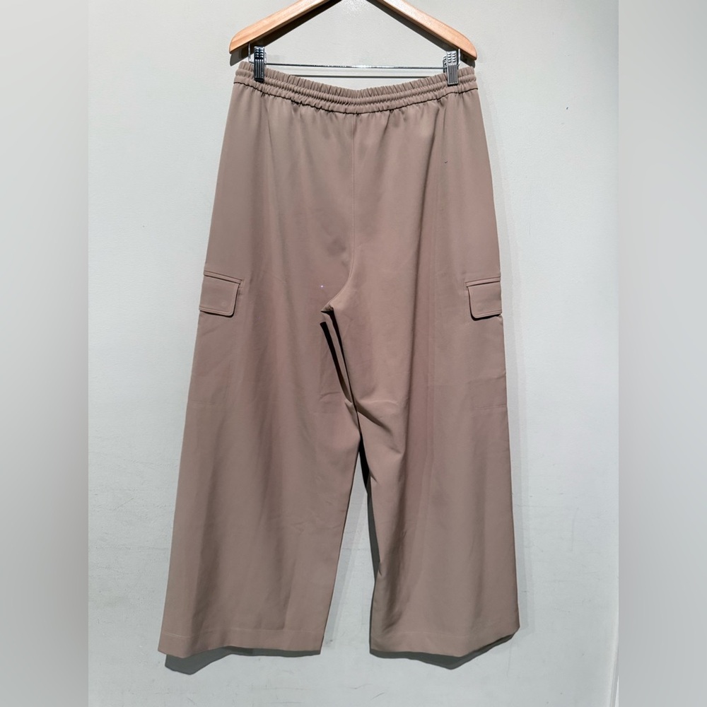 New Athleta promenade high rise wide leg cargo pants Women Mp Brown Casual Trave - Picture 8 of 11